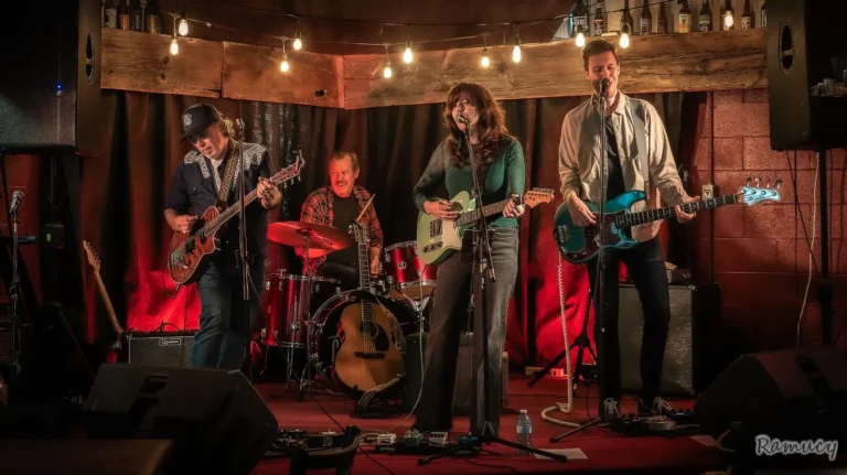 Mississippi Bends Band